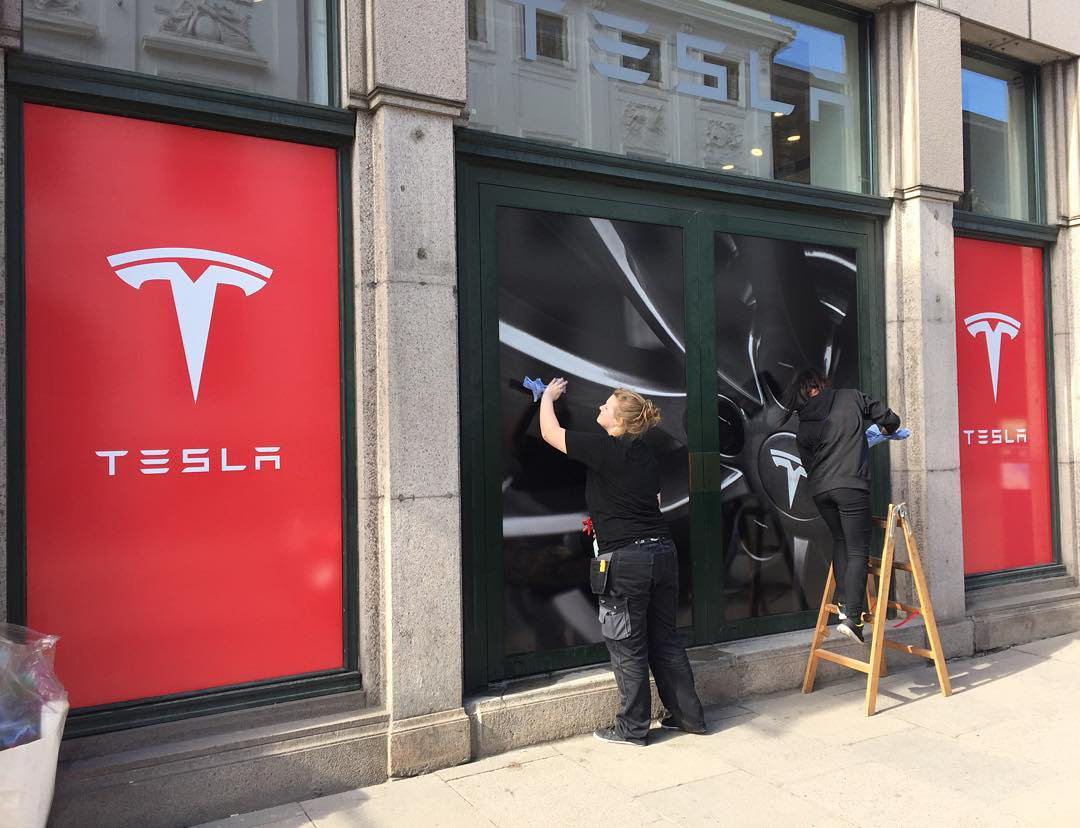 Tesla